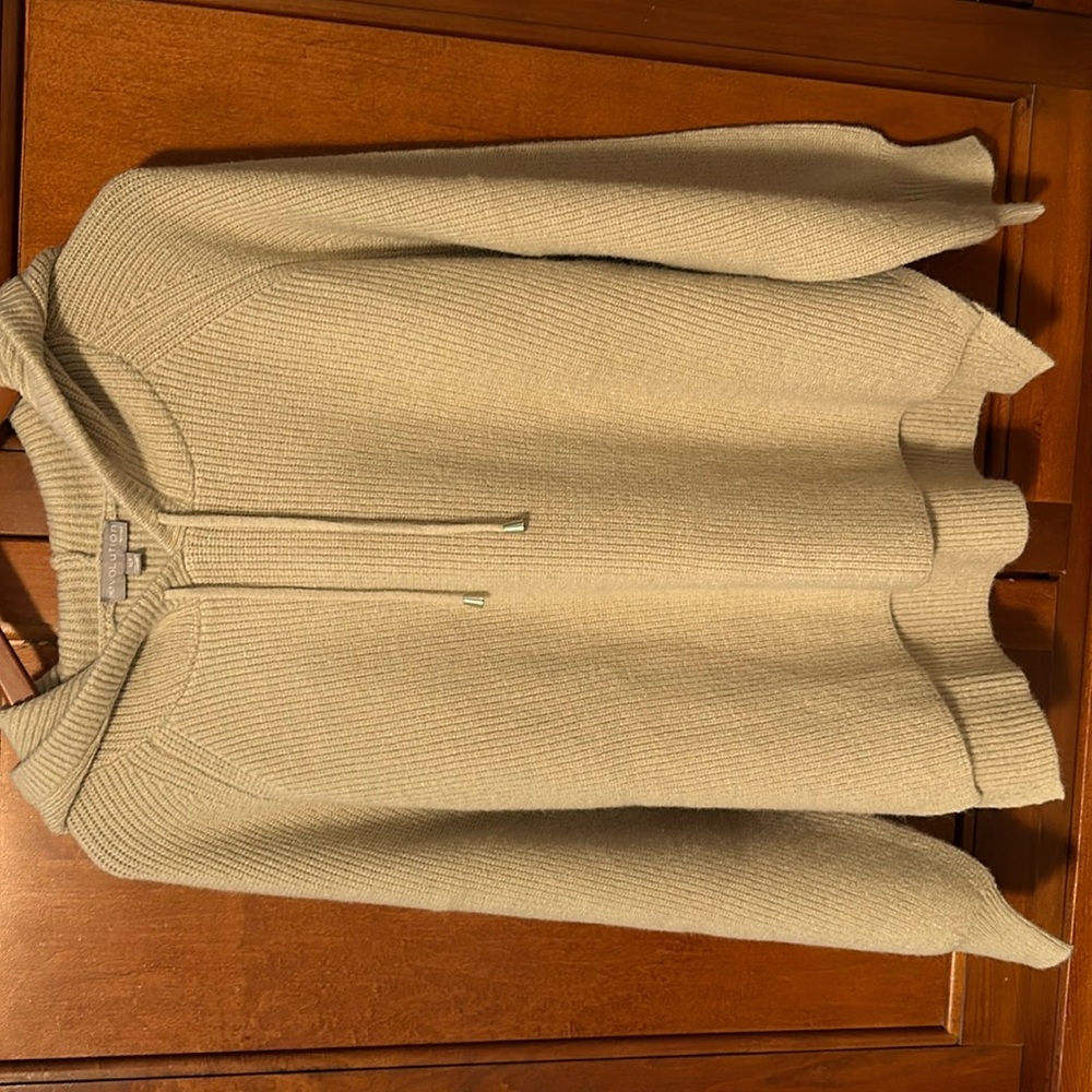 Evolution by Cyrus Mala Waffle Sweater - Size XLP and NEVER WORN